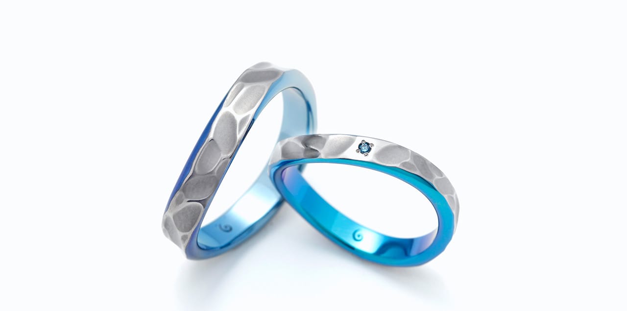虹色ジルコニウム素材の結婚指輪 プラチナでもゴールドでもない 結婚指輪ガイド