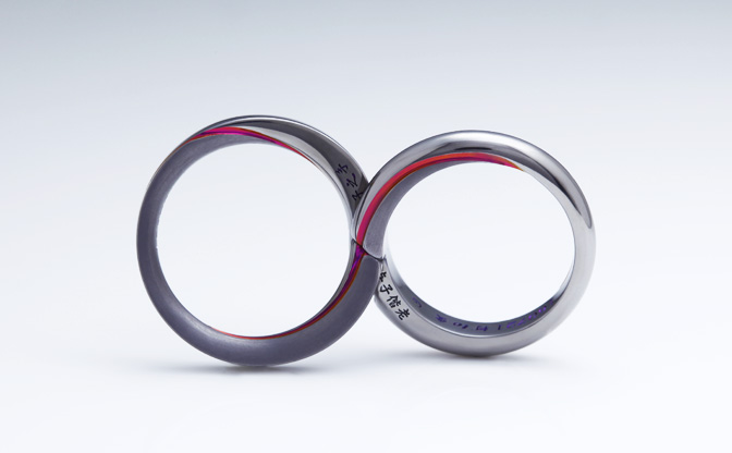 SORA(ソラ)の磁石でくっつく結婚指輪(材質：タンタル)