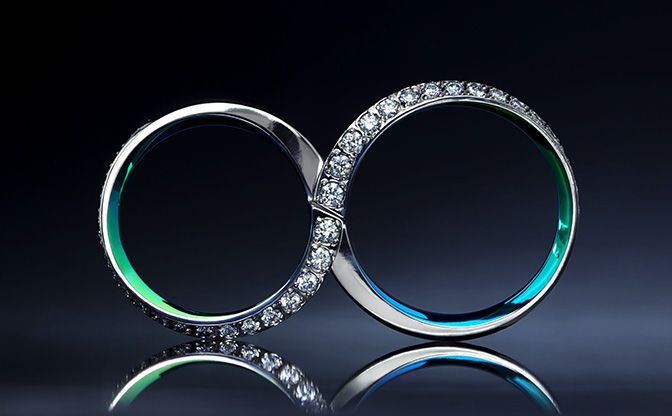 メレダイヤモンドの入った結婚指輪