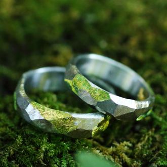 『苔』苔のむすまで仲むつまじく