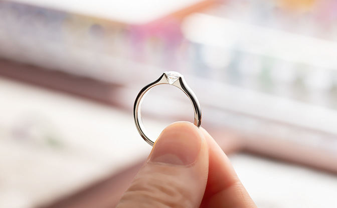 オーダーメイドの婚約指輪｜素材の選び方・デザインのつくり方