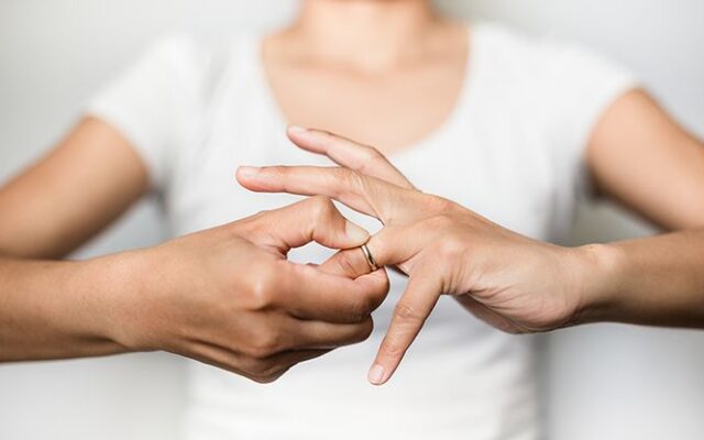 プラチナの結婚指輪って人気？後悔しない選び方、ゴールドや他素材との違いを解説！_10