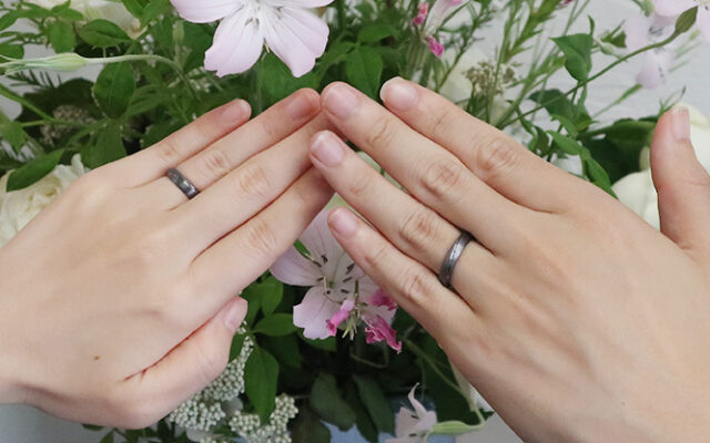 美しい黒「タンタル」デザイン特集｜今月の結婚指輪#11_結婚指輪_タンタル_11