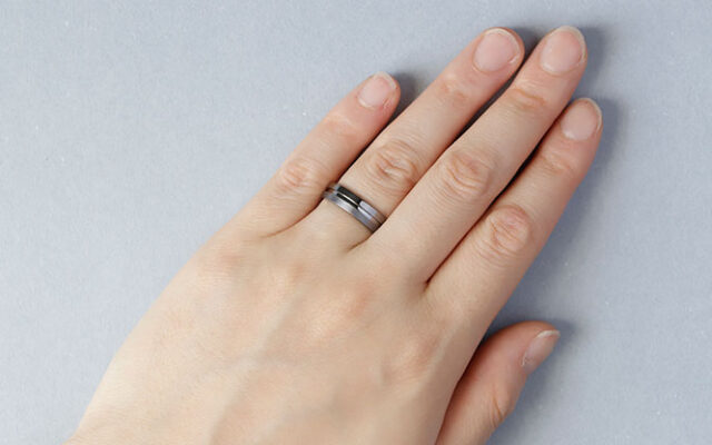 【9種類の中からどう選ぶ？】結婚指輪の素材を徹底比較！_結婚指輪_タンタル_16
