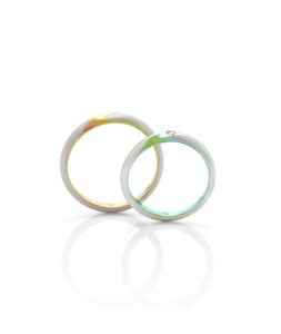 結婚指輪_カラ_側面