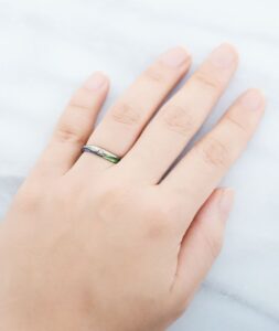 結婚指輪_ガンガ_着用