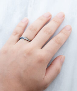 結婚指輪_フィヨルド_着用
