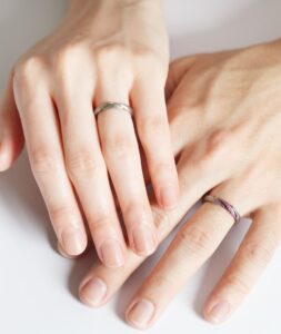 結婚指輪_リラ_着用