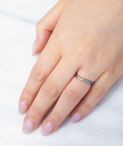 結婚指輪_レイ_着用