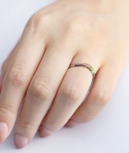 結婚指輪_春鳴_着用