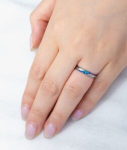 結婚指輪_晴波_着用