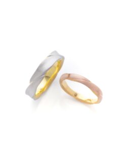 結婚指輪_梅_斜め