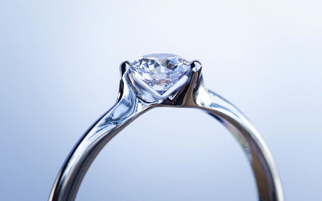 【金属アレルギー対応】結婚指輪の人気デザイン特集 2023年版_婚約指輪_チタン_02