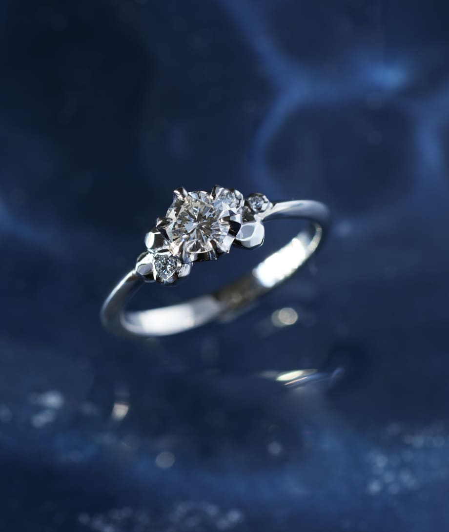 ☆IZ☆ ジラソーレ 婚約指輪 Pt900 ダイヤモンド 0.335ct 楽天市場 